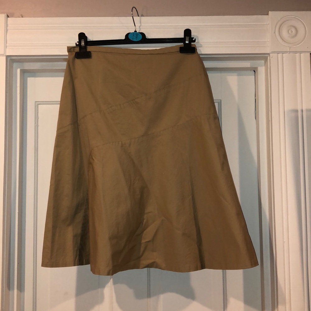 Gap Khaki skirt